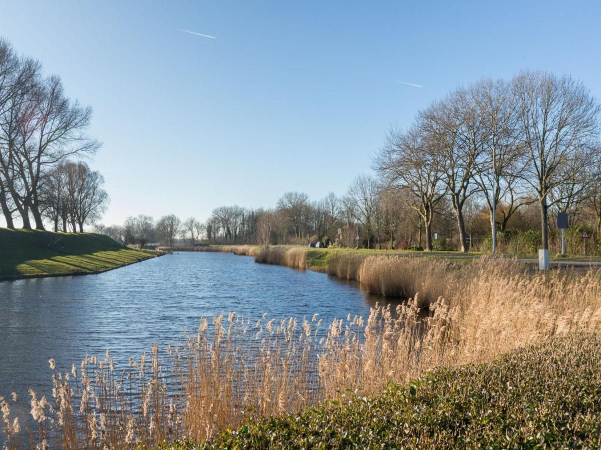 Completely Renovated Apartment Within Walking Distance Of Veere Esterno foto