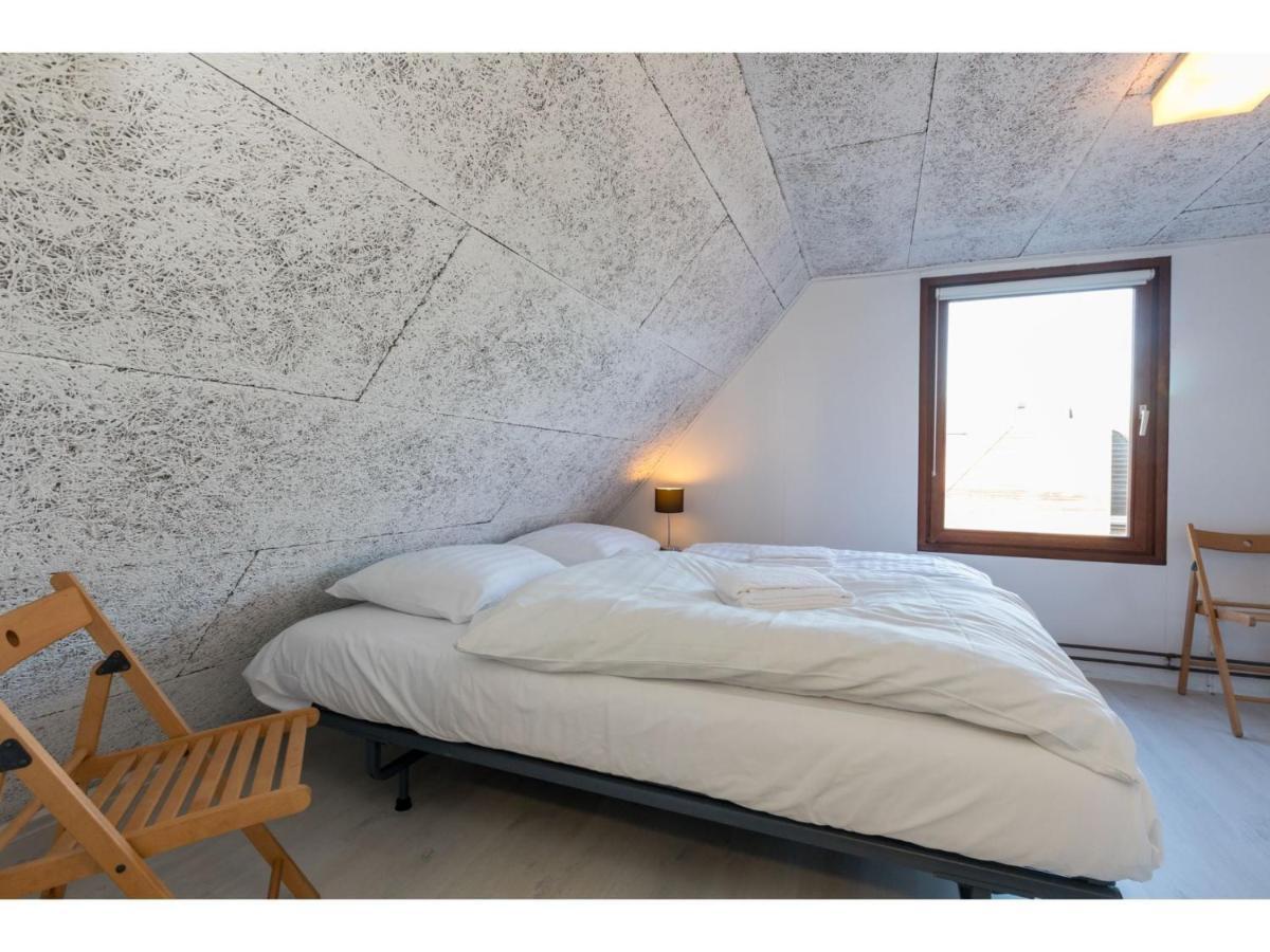 Completely Renovated Apartment Within Walking Distance Of Veere Esterno foto